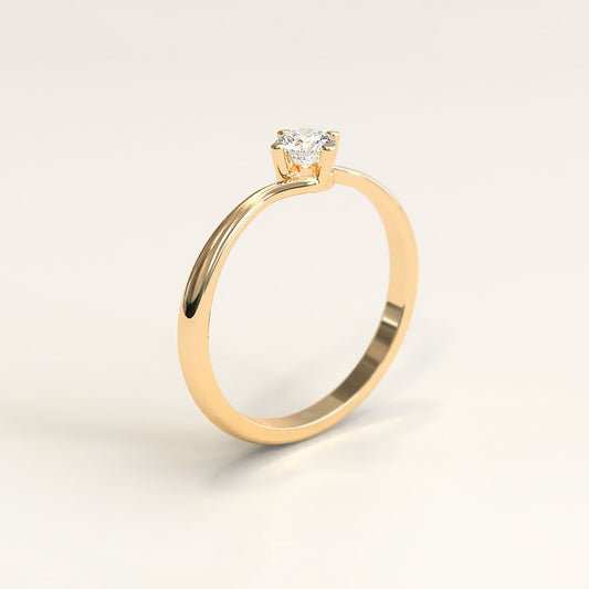 Round Diamond Engagement Ring