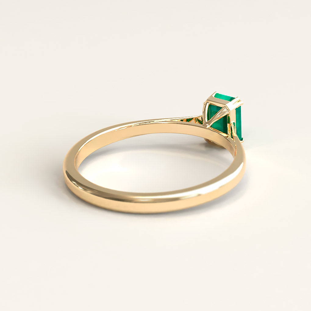 18k Gold Emerald Cut Colombian Emerald Ring