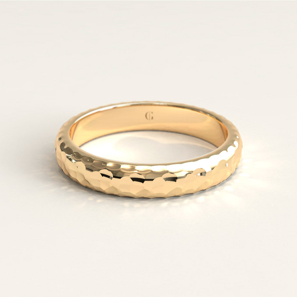 18k Gold Hammered Band 3.5mm