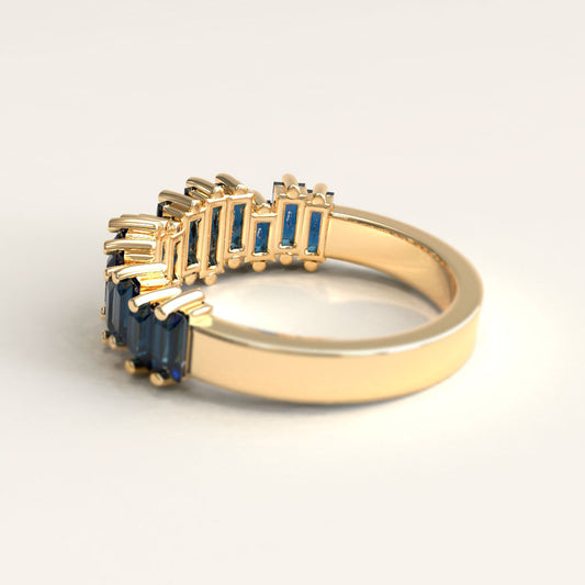 18k Yellow Gold Baguette Sapphires Ring