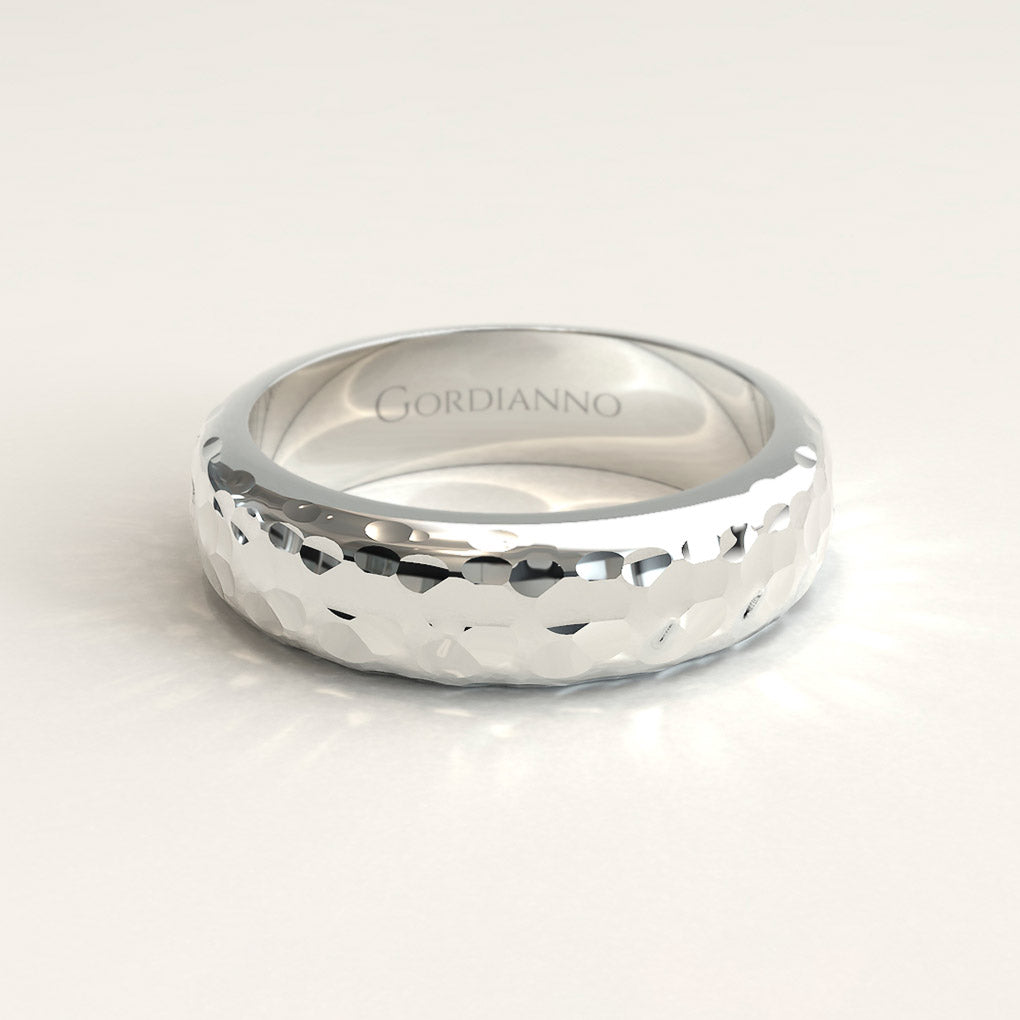 18k White Gold Hammered 6mm Band