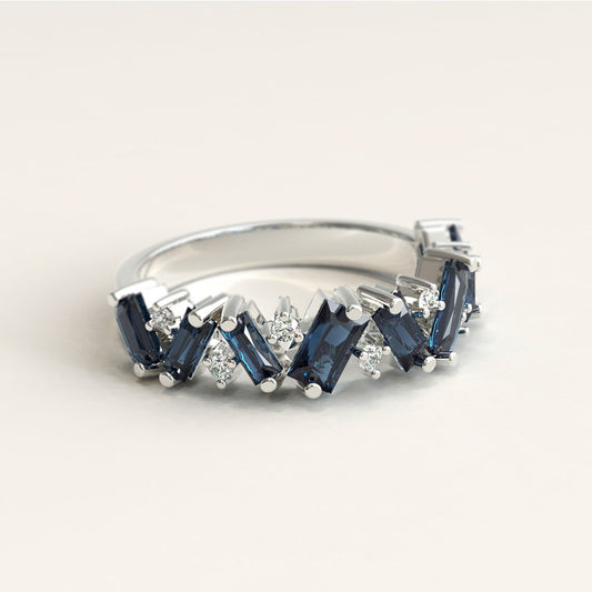 18K White Gold Sapphire Baguette Diamonds Ring