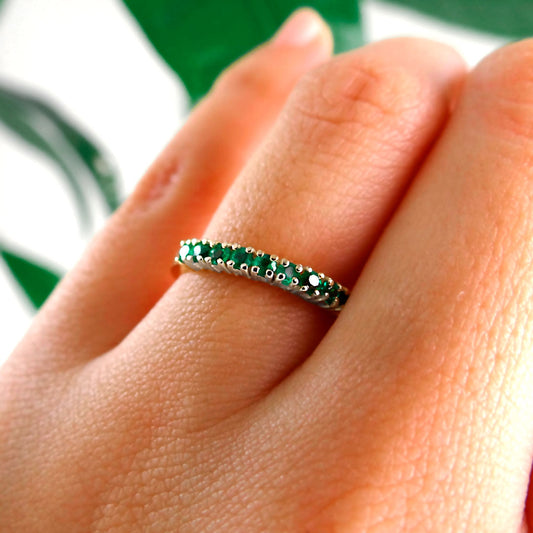 18k White Gold Colombian Emeralds Band
