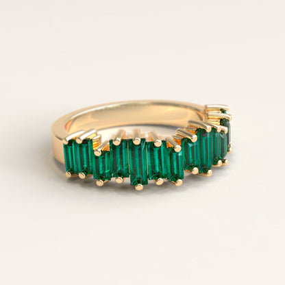 18k Gold Baguette Emerald Ring