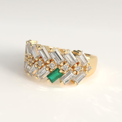 Earn Grain Ring in 18k yellow gold — Colombian emerald and baguette diamond herringbone band, 1Em Collection by GOHI lateral