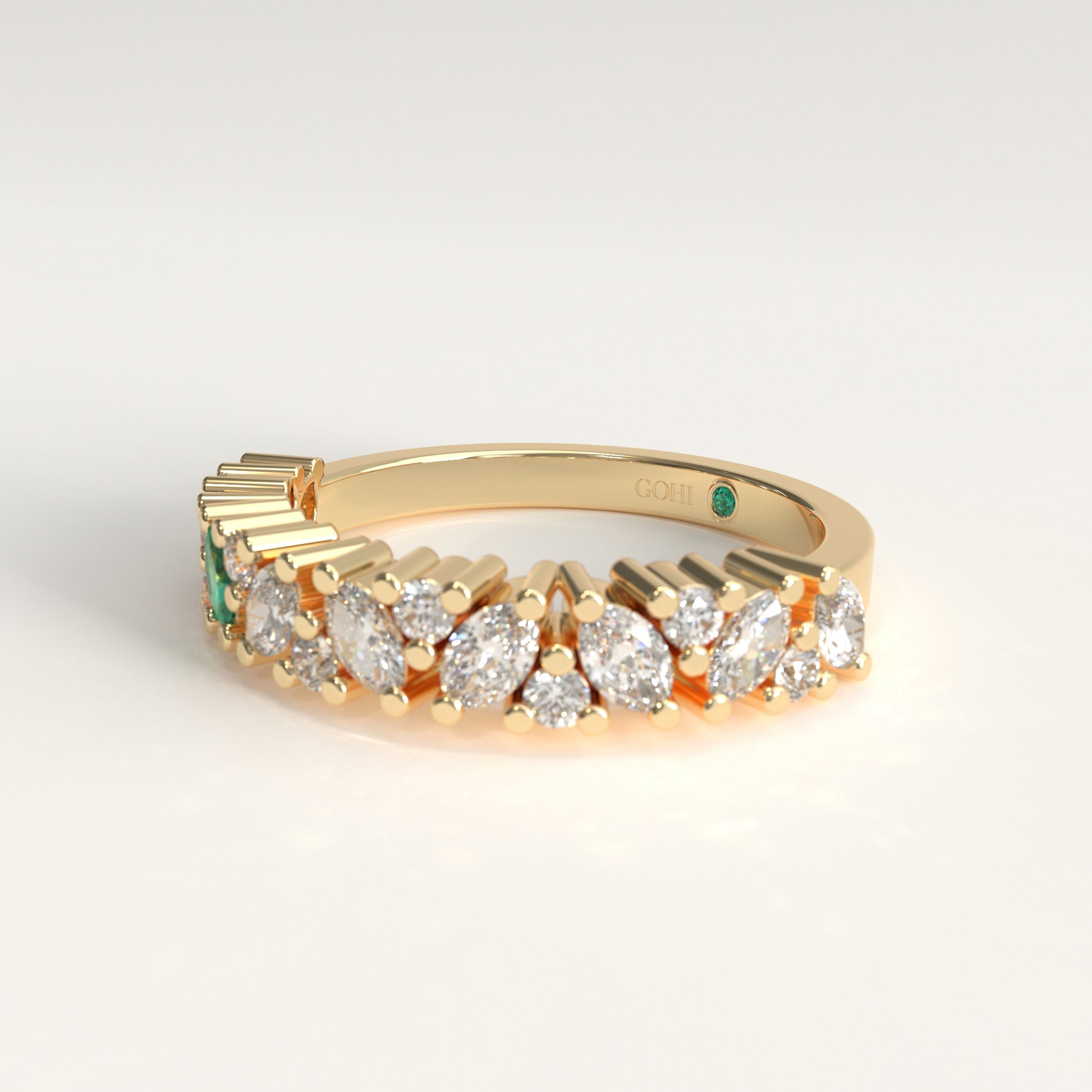 Flourish Ring in 18k yellow gold — Colombian emerald and marquise diamond band, 1Em Collection by GOHI lateral