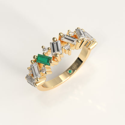 Crest Ring in 18k yellow gold — Colombian emerald and baguette diamond chevron band, 1Em Collection by GOHI