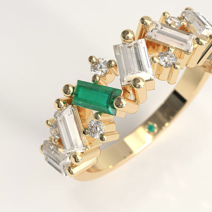 Crest Ring in 18k yellow gold — Colombian emerald and baguette diamond chevron band, 1Em Collection by GOHI
