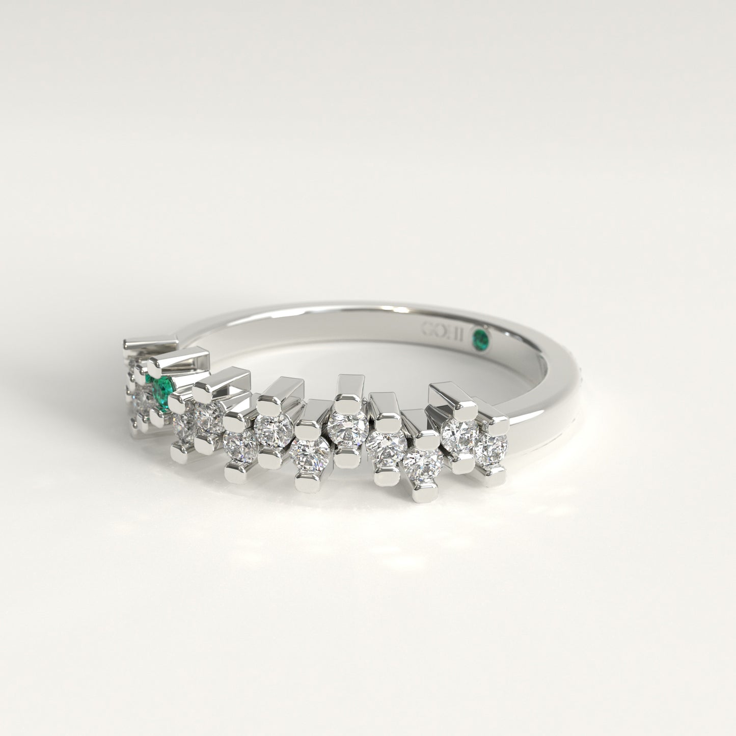 Rung Ring in 18k white gold — Colombian emerald and round diamond cluster band, 1Em Collection by GOHI lateral
