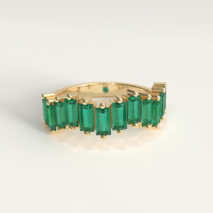 Ridge Ring | Colombian Emerald Baguette Band